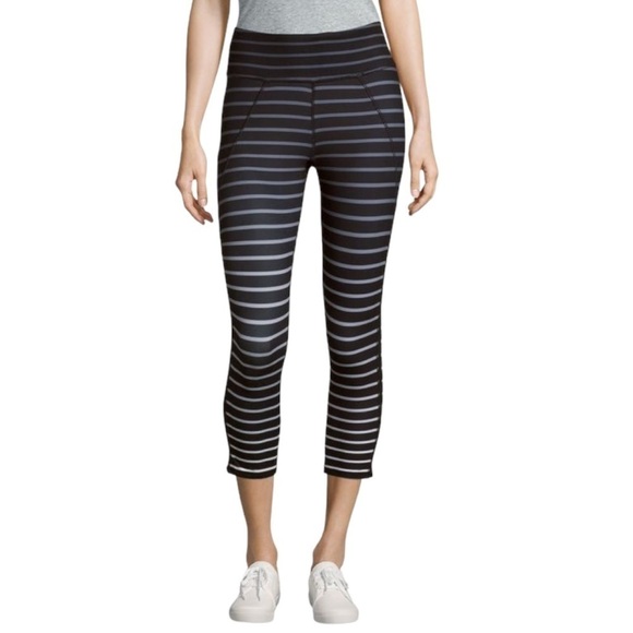 BETSEY Johnson Ombre-Stripe Cropped Leggings Size M - Picture 1 of 5
